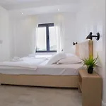Royal 2 Podstrana Ferienhaus