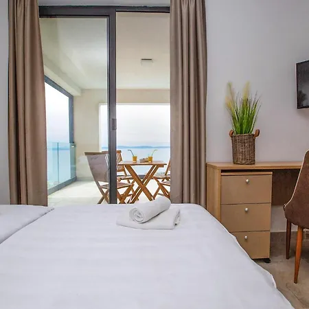 بيت للعطل Royal 2 Podstrana *